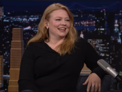 Sarah Snook Revives Hitchcock’s ‘The Birds’ in New Series