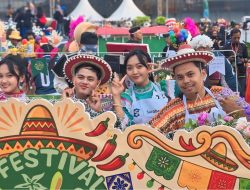 PALM PARK Hotel Curi Perhatian di Rujak Phoria 2026 Lewat Inovasi Rujak Taco