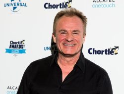 Bobby Davro breaks down in tears after cancer diagnosis: ‘Relief and fear’
