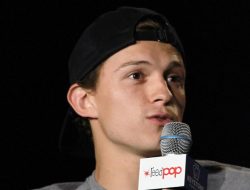 Tom Holland Endorses Owen Cooper as New Spider-Man
