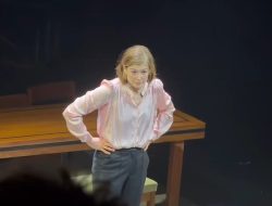 Audience member stunned as Rosamund Pike scolds texting fan on stage