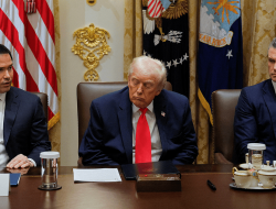 Conservative Psychiatrist Calls Trump Mentally Unfit for Presidency