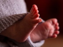US infant death rate hits record low, data reveals