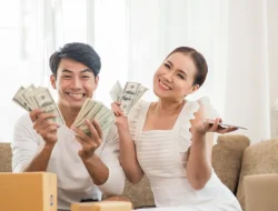 Delapan hari lahir perempuan pembawa rezeki dan keberuntungan dalam keluarga menurut primbon Jawa