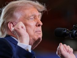 Trump’s economy grows on borrowed money as household debt hits 2008 crisis levels