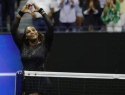 Serena Reigns at Queen’s: Doubles Comeback Victory