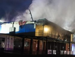 Mid-season nightmare as Camden football club loses clubhouse to fire