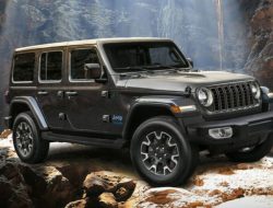 Stellantis forced to recall 1.3 million Jeeps with serious warning to owners