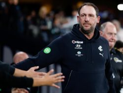 Fraser Stays Grounded After Early Blues Triumph