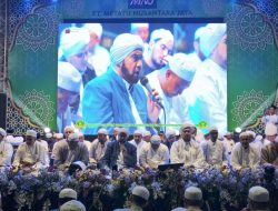 Metatu Bersholawat HUT ke-11 PT MNJ, Puluhan Ribu Jamaah Doakan Kedamaian Dunia