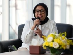 Deputi BGN Nanik S Deyang Kunjungi Dapur MBG Magetan: Pastikan Standar Gizi Tak Boleh Turun