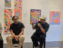 “Fraktal” Hadir di ARTOTEL Surabaya, Tiga Perupa Indonesia Tampilkan 25 Karya Penuh Tafsir Visual