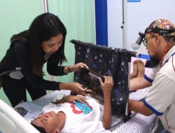 Khitan Bahagia Warnai Dies Natalis ke-45 Unitomo