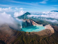 Banyuwangi: Gerbang Wisata Udara Premium Asia