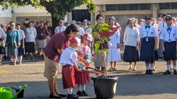 Berakar dalam Nilai, Santa Maria Surabaya Sambut Tahun Pelajaran Baru dengan Pohon Serviam