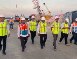 BP BUMN Apresiasi Transformasi Pelindo Tingkatkan Kinerja Pelabuhan Gresik