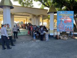 Warung Polri Presisi Polres Labuhanbatu Minggu ke-21, Bagikan 350 Porsi Makanan kepada Masyarakat