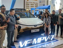 VinFast Boyong VF 3 hingga VF MPV 7 ke GIIAS Surabaya