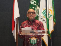 Calon Wisudawan Unusa Dibekali Strategi Hadapi Dunia Kerja dan Kelola Gaji Pertama