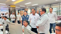 Kunjungi Terminal Teluk Lamong, Kemenhub Apresiasi Transformasi Green Port dan Elektrifikasi
