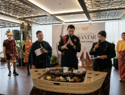 VASA Hotel Surabaya Gandeng Chef Vindex Tengker Hadirkan Jelajah Kuliner Nusantara