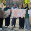 Pelestarian Batik Ciamis Mengalir Lewat Inovasi Hijab Mahasiswa Unusa