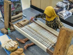 Tampil di Fesyar Jawa 2026, Batik Tuban Lokcan Andalkan Kekuatan Produksi Tradisional
