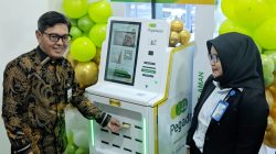 Pegadaian Surabaya Resmikan ATM Emas, Saldo Tabungan Kini Bisa Dicetak Mandiri