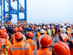 TPS Uji Respons Darurat Hadapi Angin Kencang di Area Dermaga