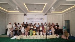 Tak Hanya Terangi Negeri, PLN Nusantara Power Salurkan Bantuan Sosial Rp1,2 Miliar